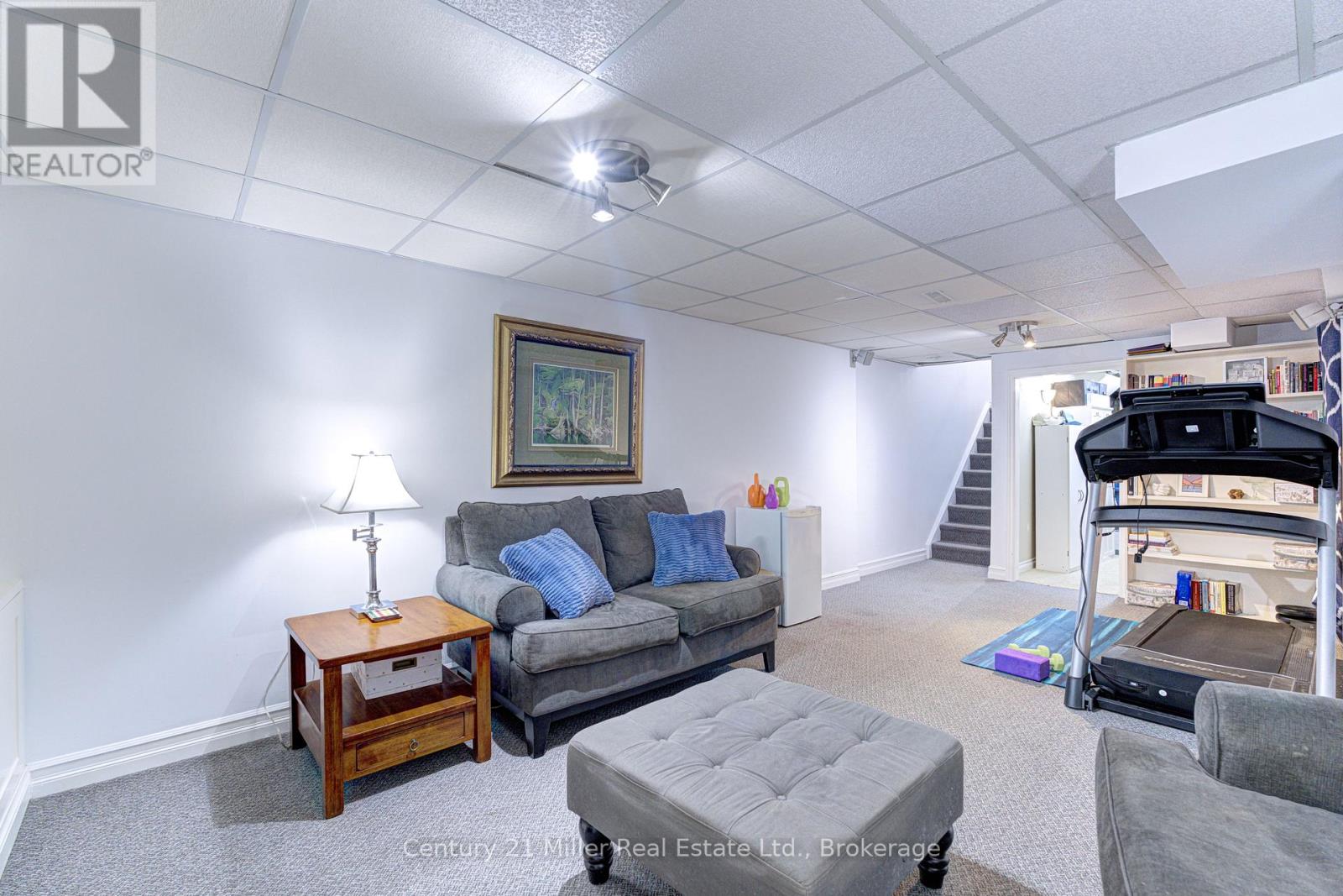 2256 MARGOT STREET - 28