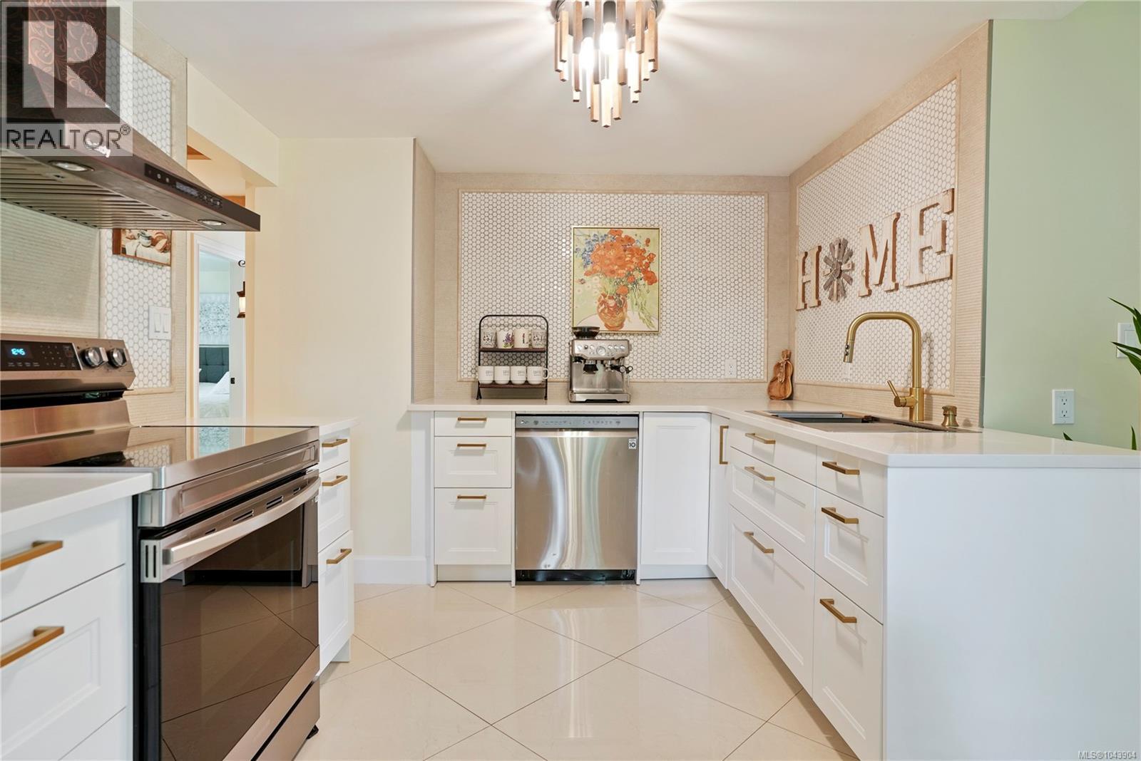 5470 Alderley Rd - 10