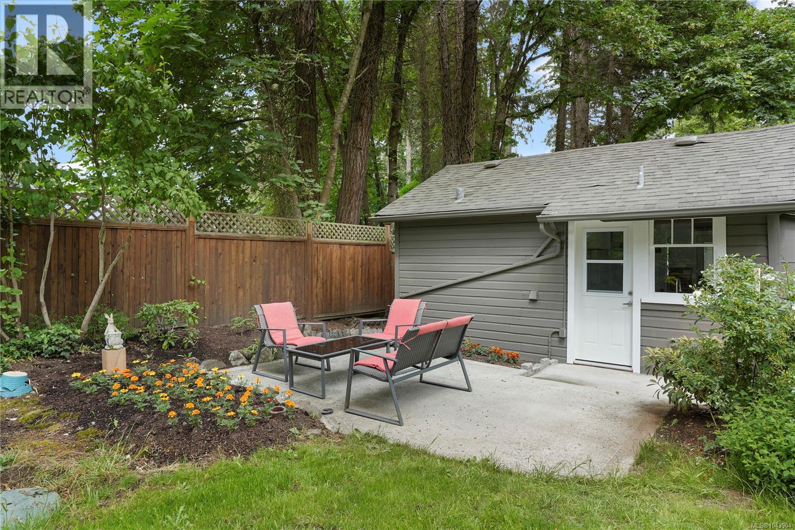 5470 Alderley Rd - 34