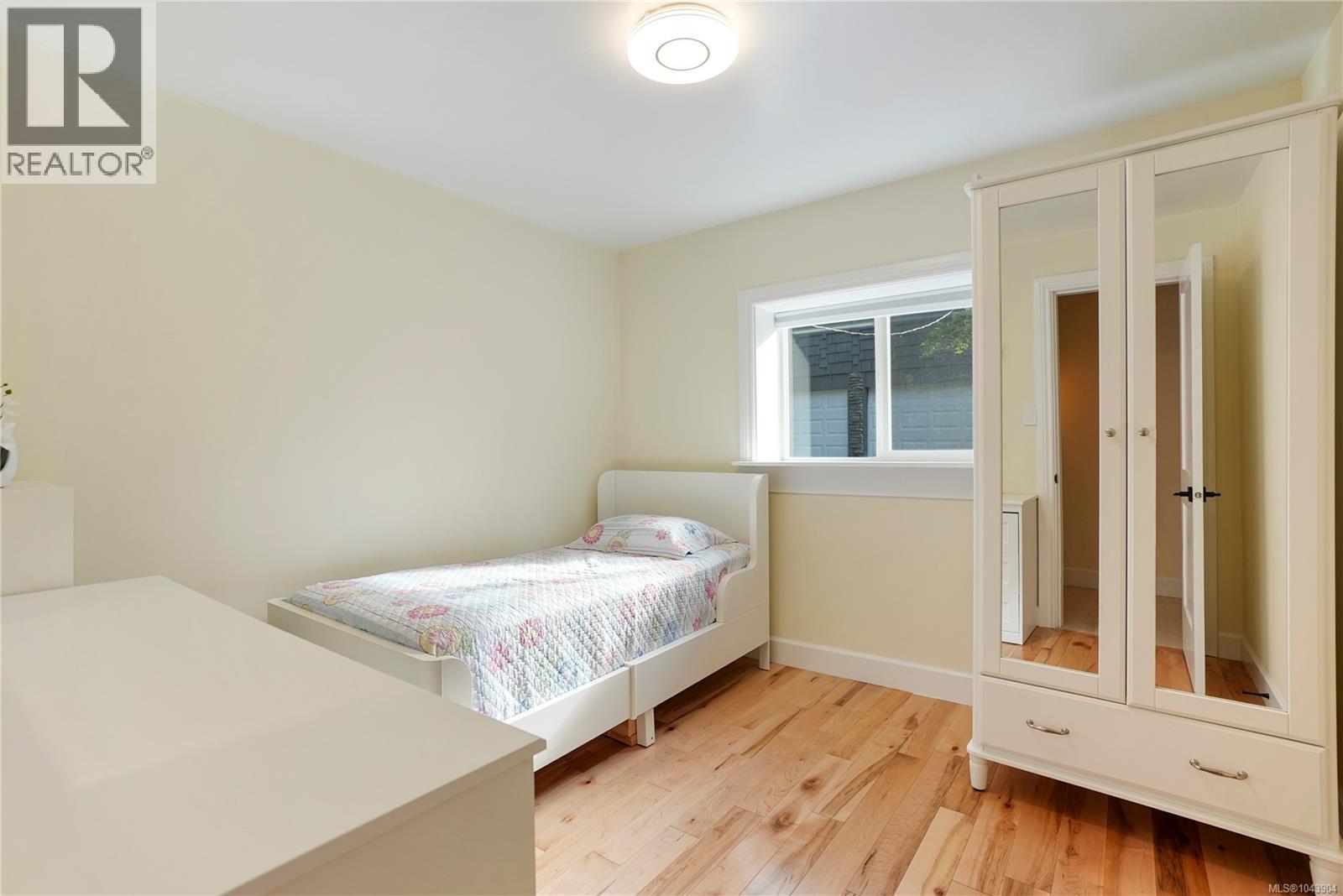 5470 Alderley Rd - 19