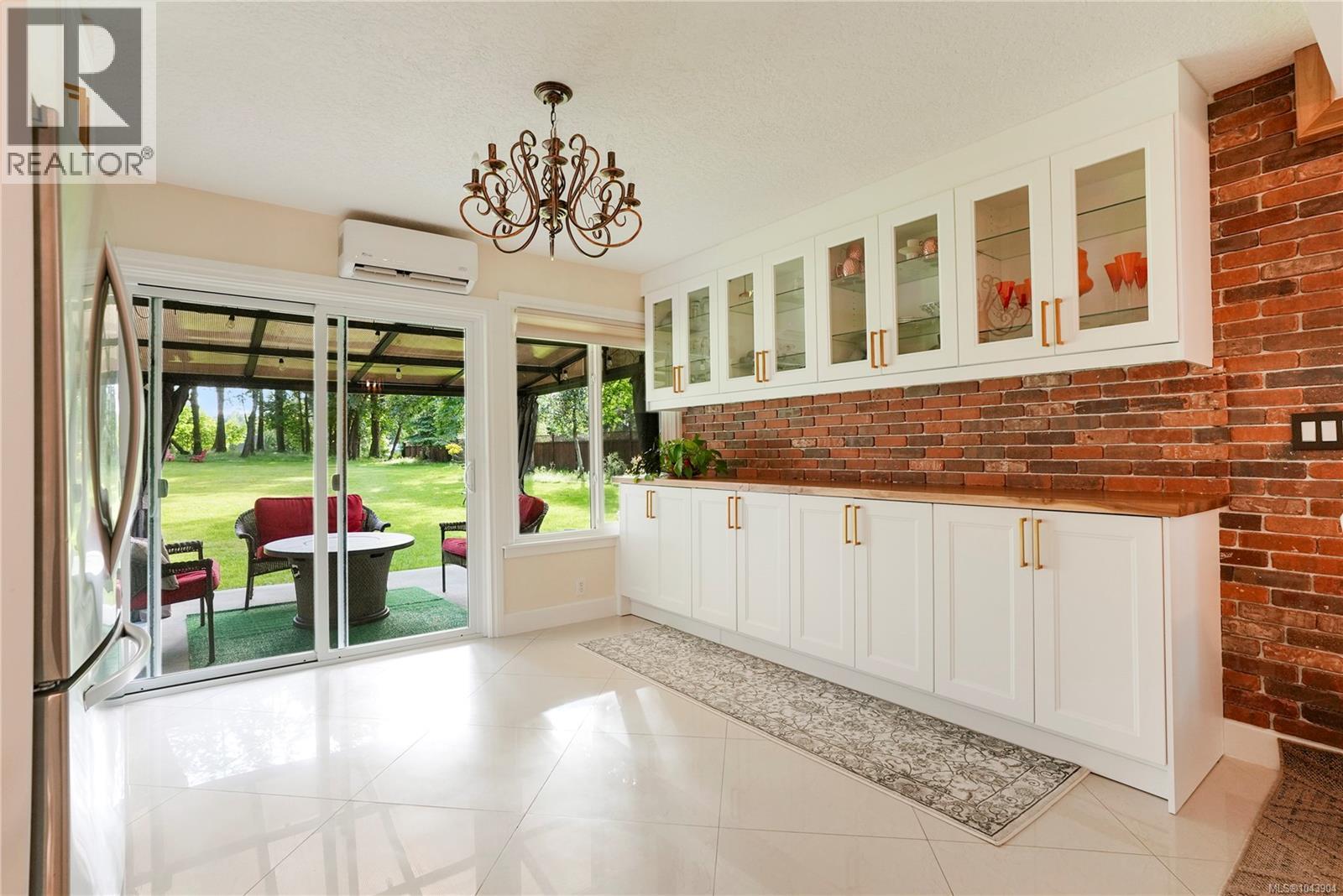 5470 Alderley Rd - 27