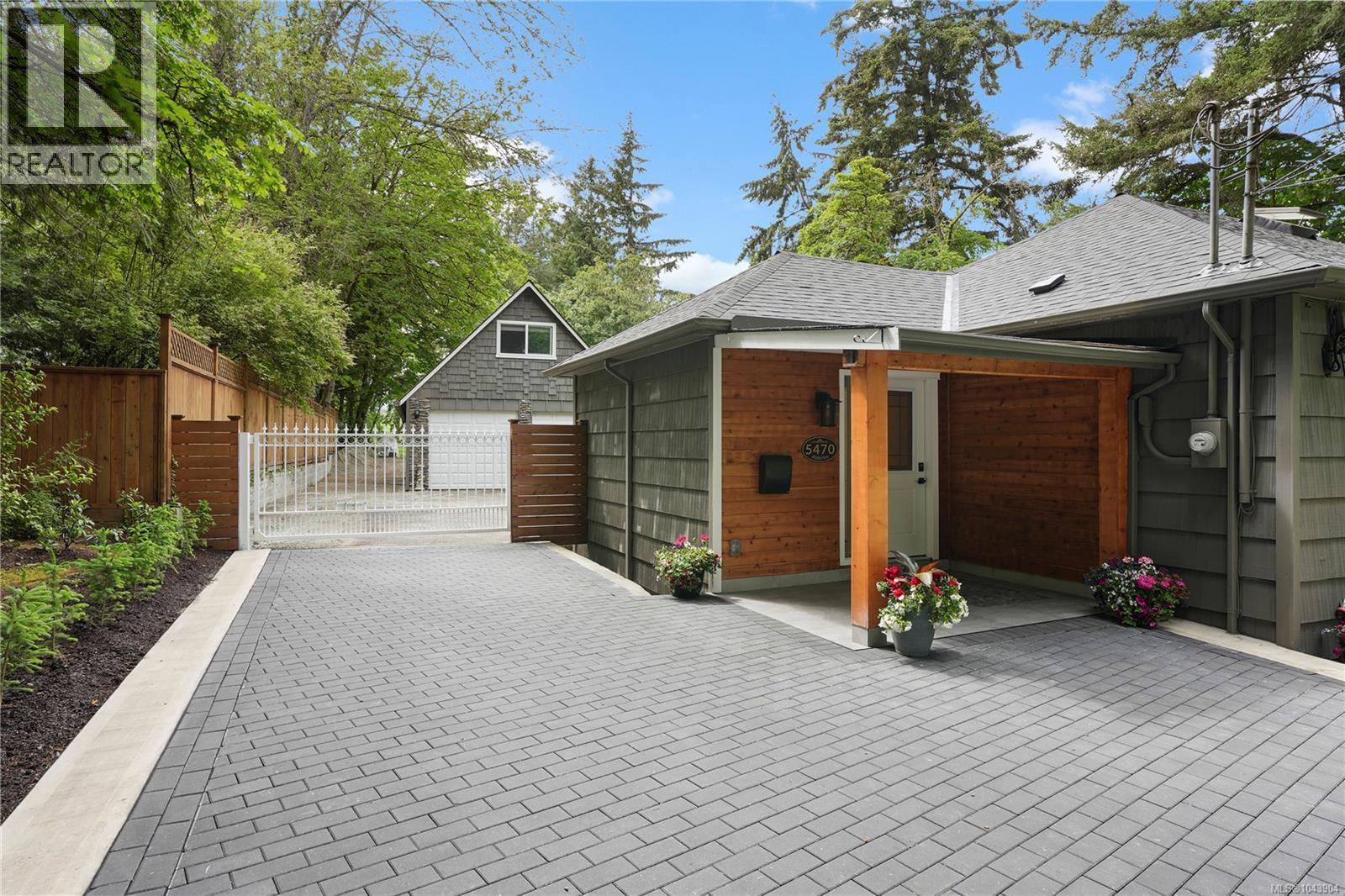 5470 Alderley Rd - 6