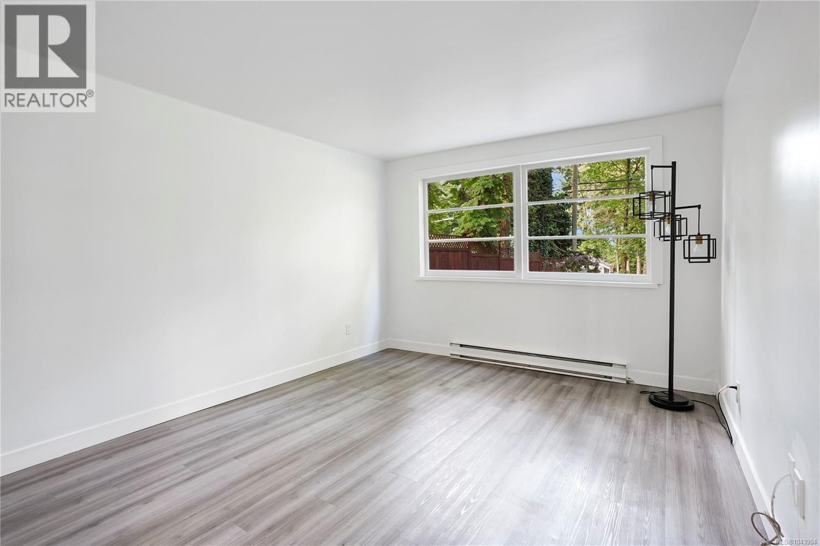 5470 Alderley Rd - 47