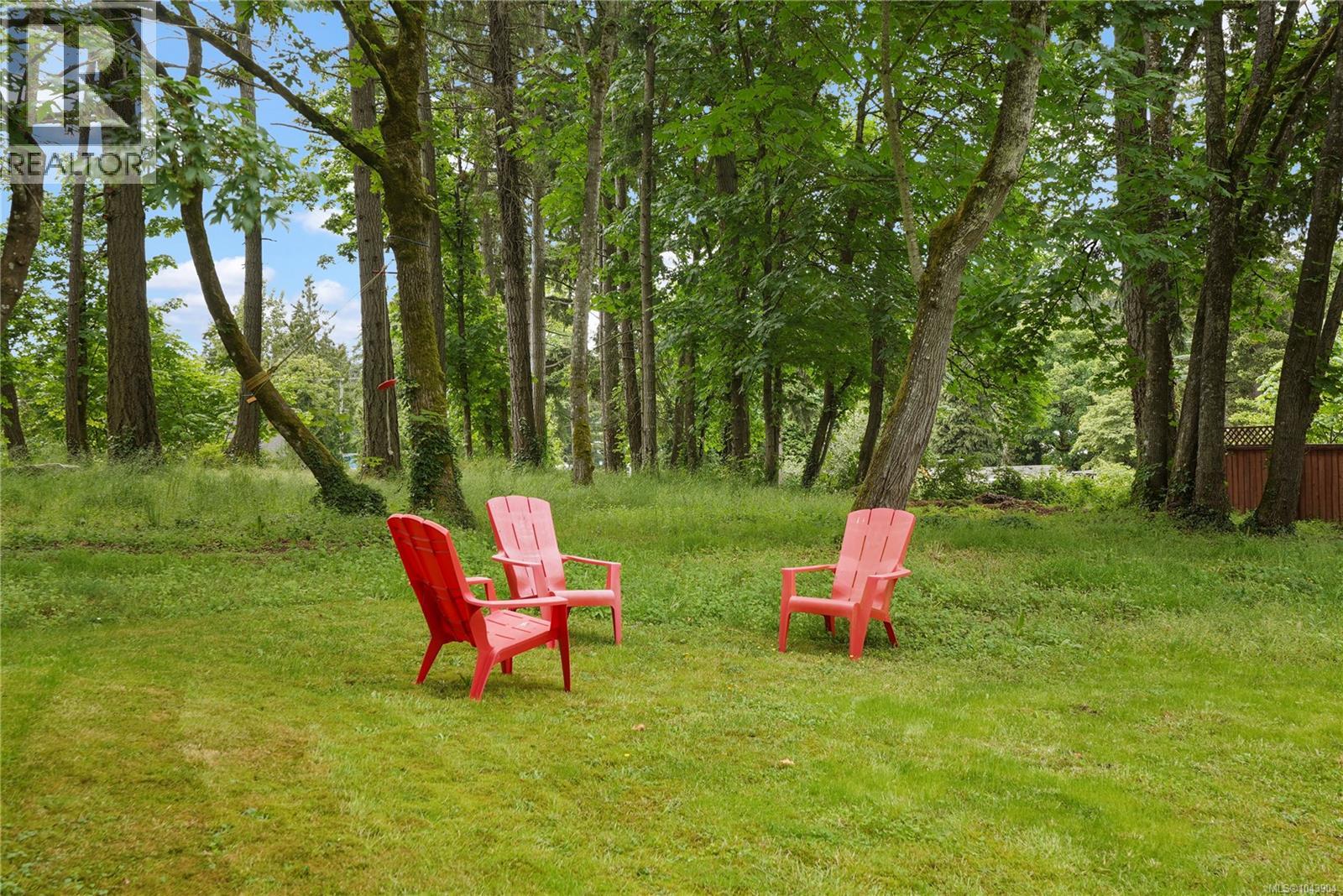 5470 Alderley Rd - 33