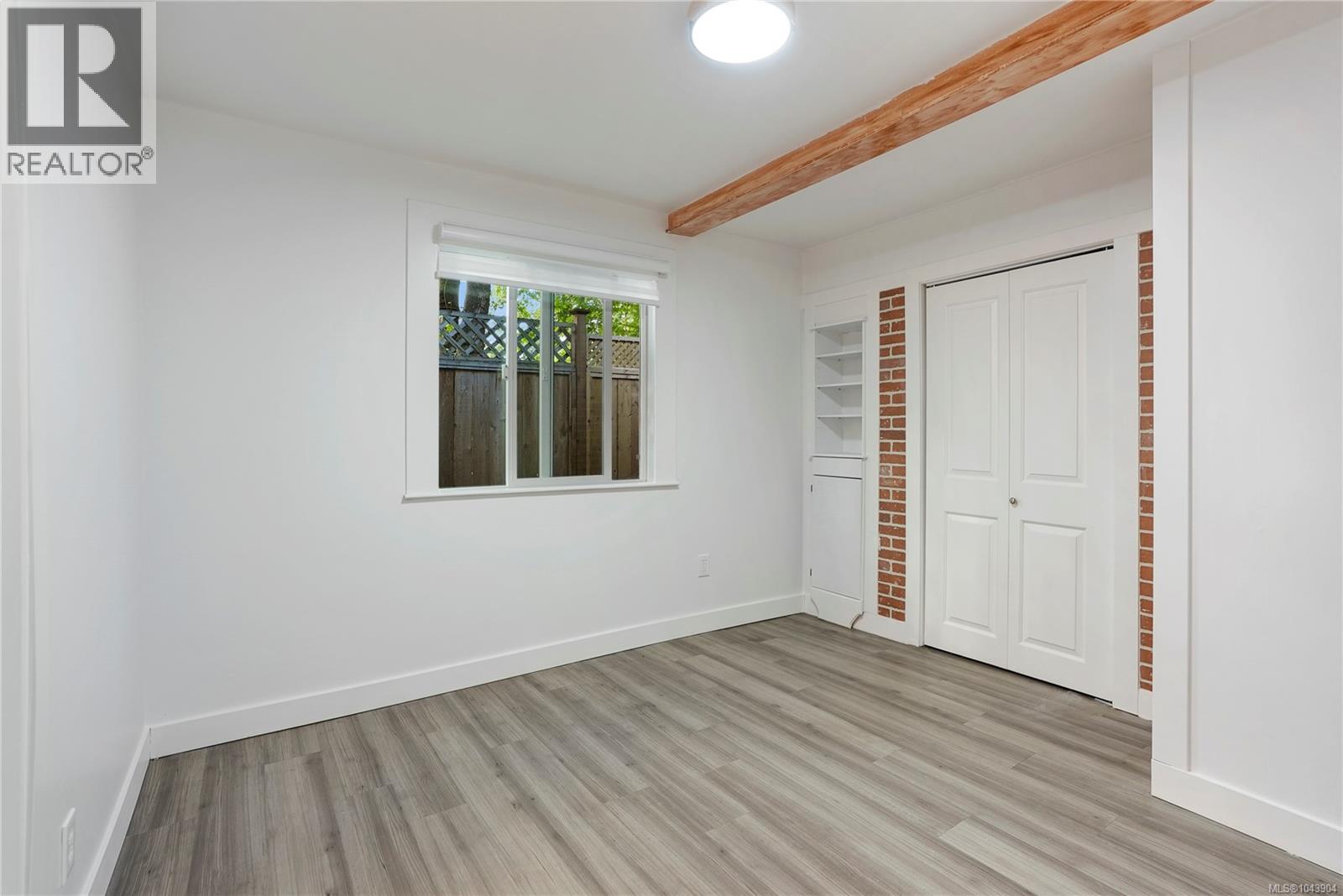 5470 Alderley Rd - 52