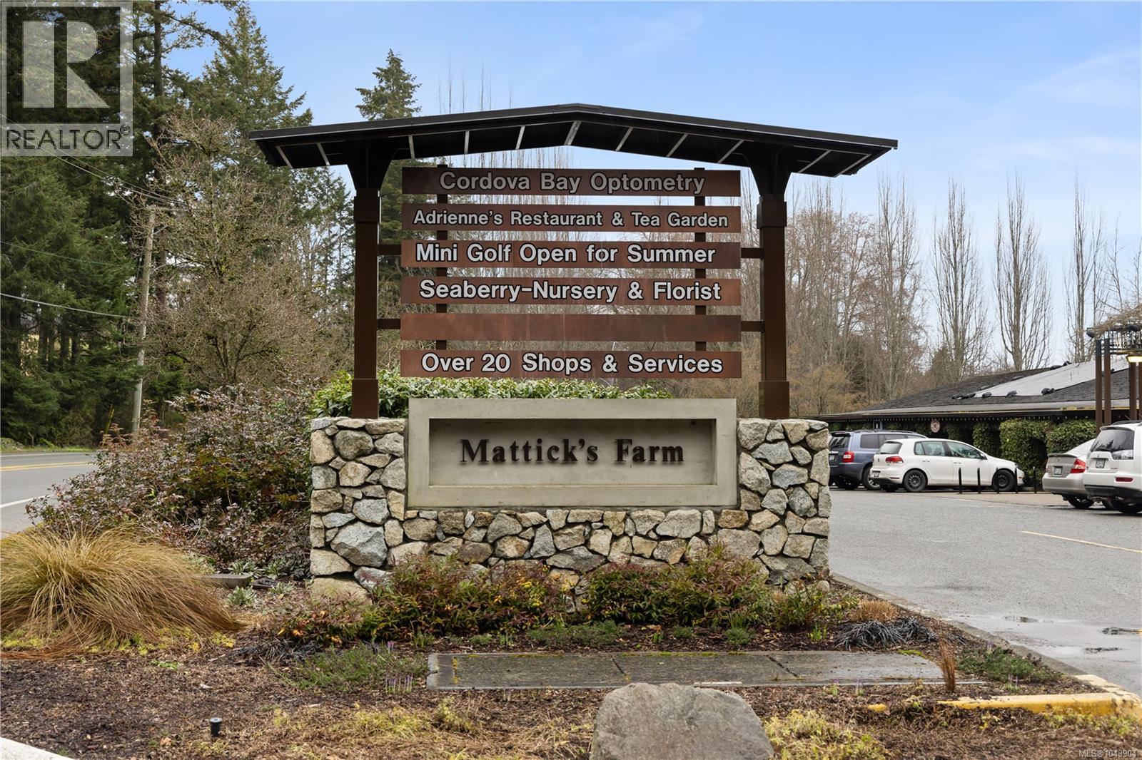 5470 Alderley Rd - 71