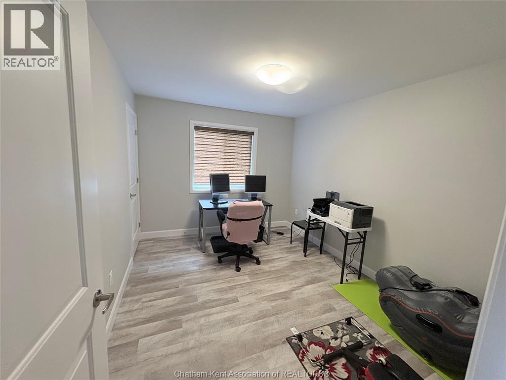 243 MANNING DRIVE - 16