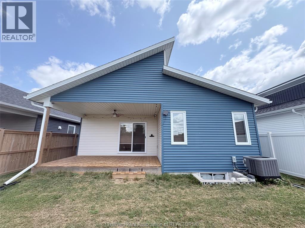 243 MANNING DRIVE - 4