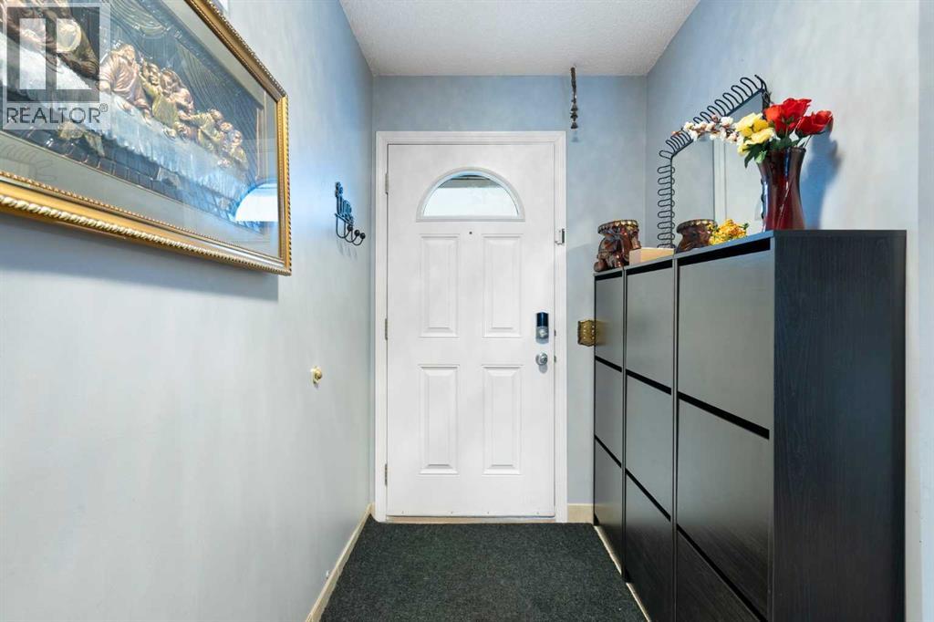#161 20 Falbury Crescent NE - 5