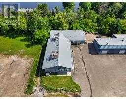 635 Nelson Street, Pembroke, ON K8A3P3 Photo 23
