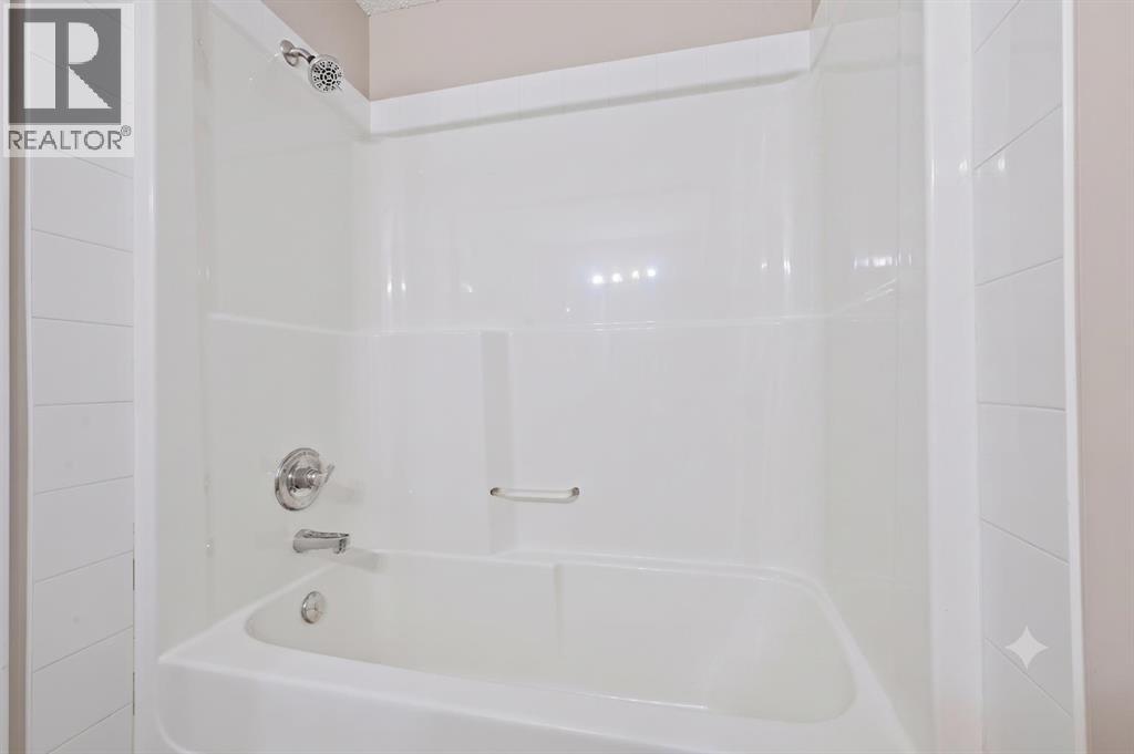 124 Everridge Gardens SW - 20