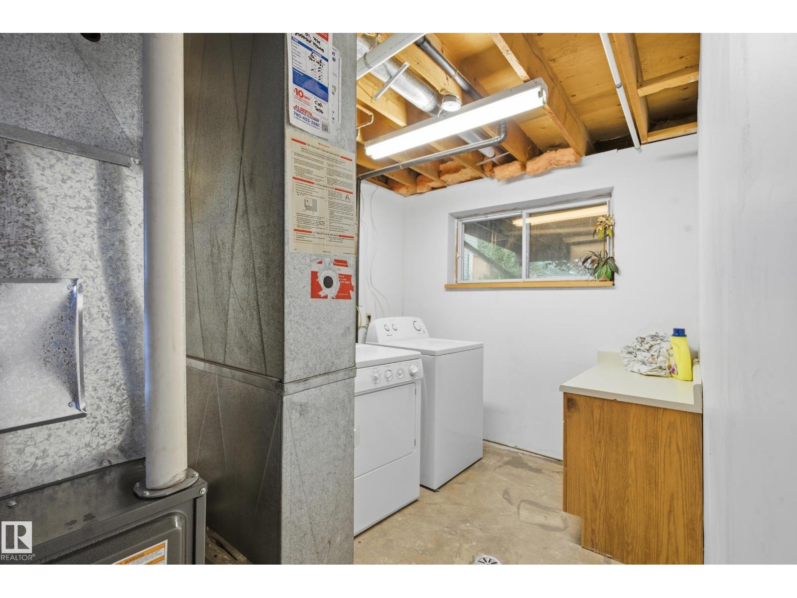 5303 21 AV NW - 13