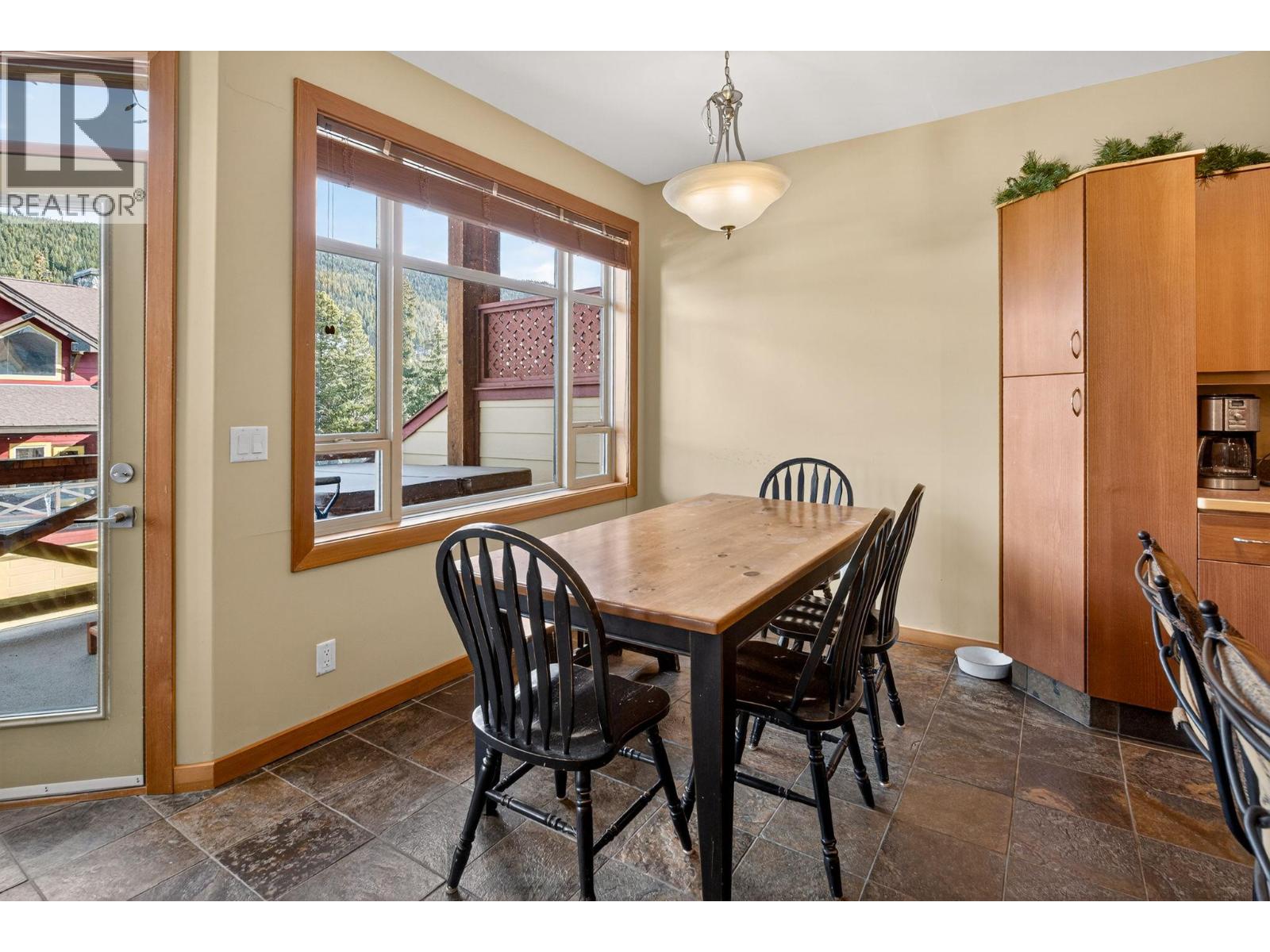 #19 360 Strayhorse Road - 15