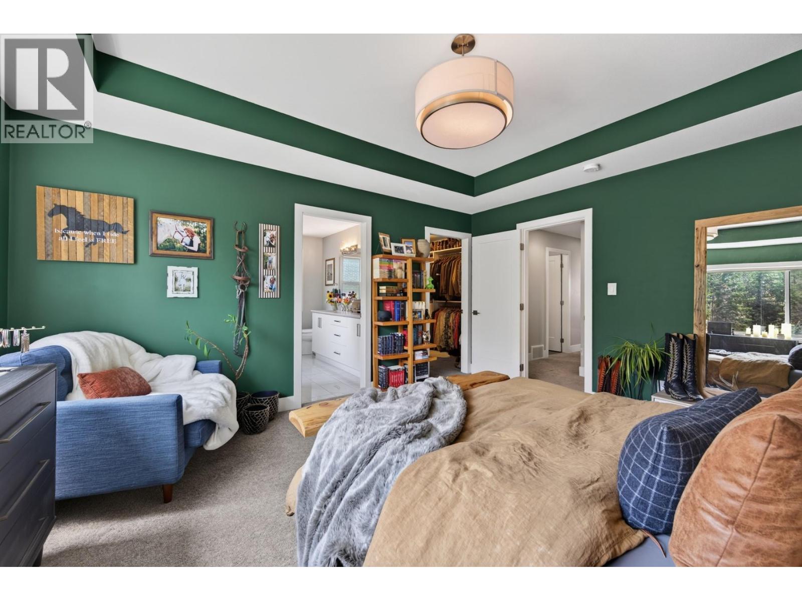 #101 580 Sedona Drive - 24