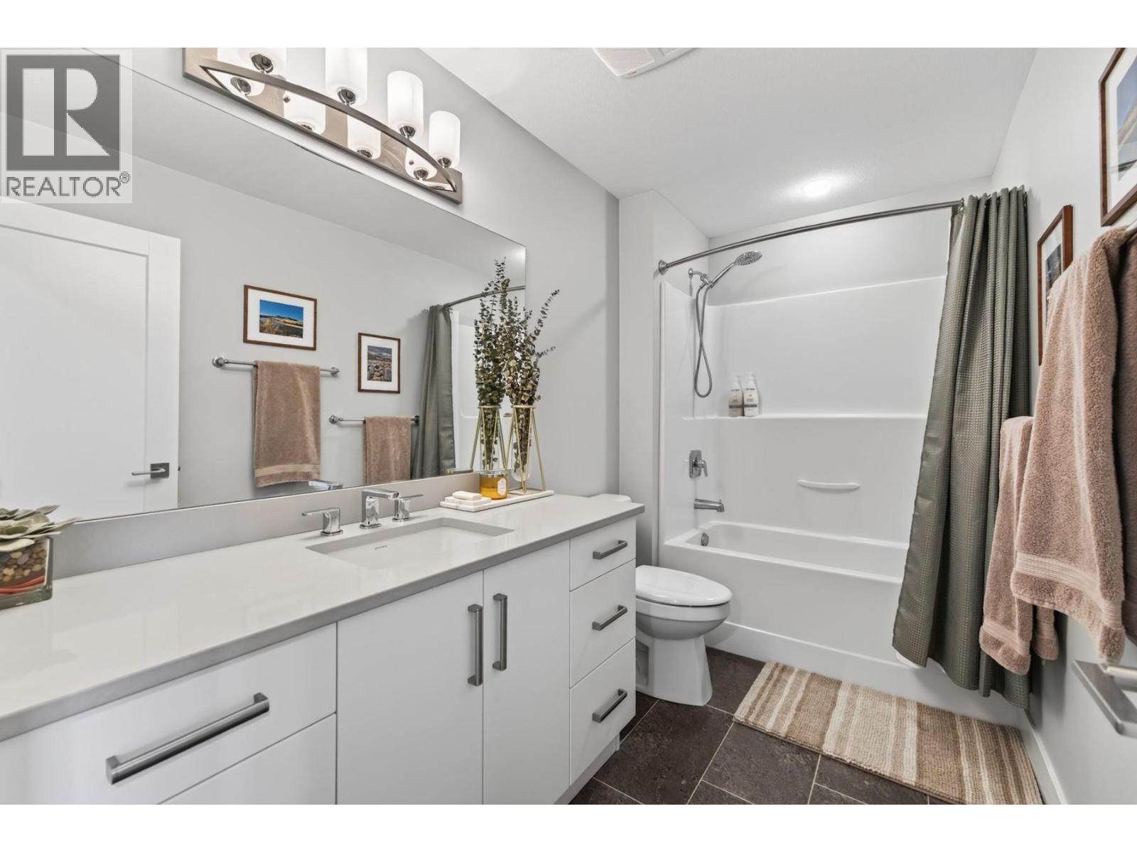 #101 580 Sedona Drive - 22