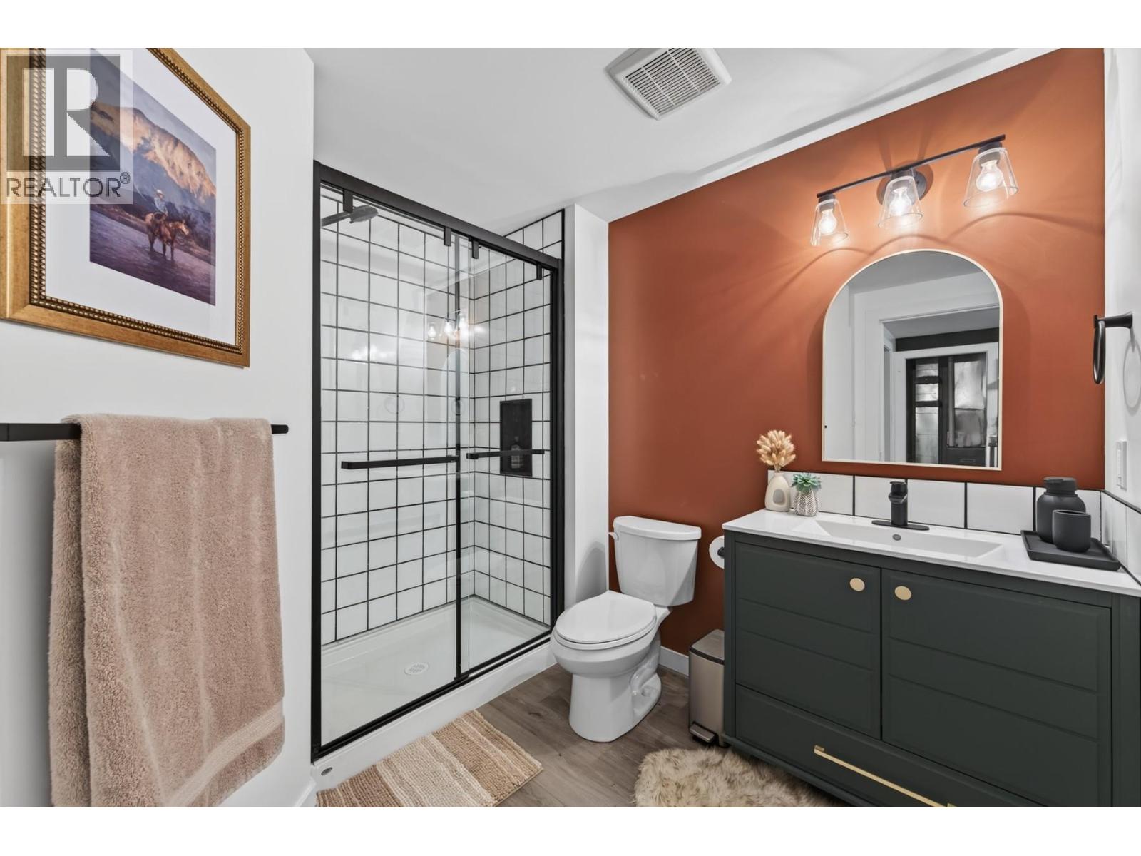 #101 580 Sedona Drive - 38