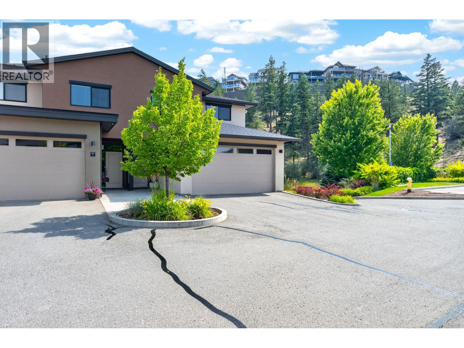#101 580 Sedona Drive - 42
