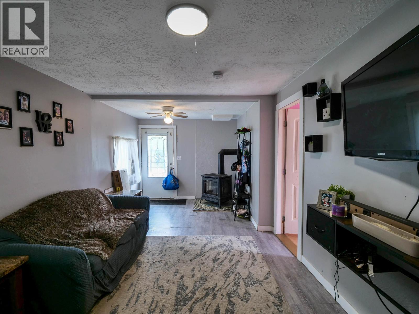 201 LEWIS DRIVE - 10