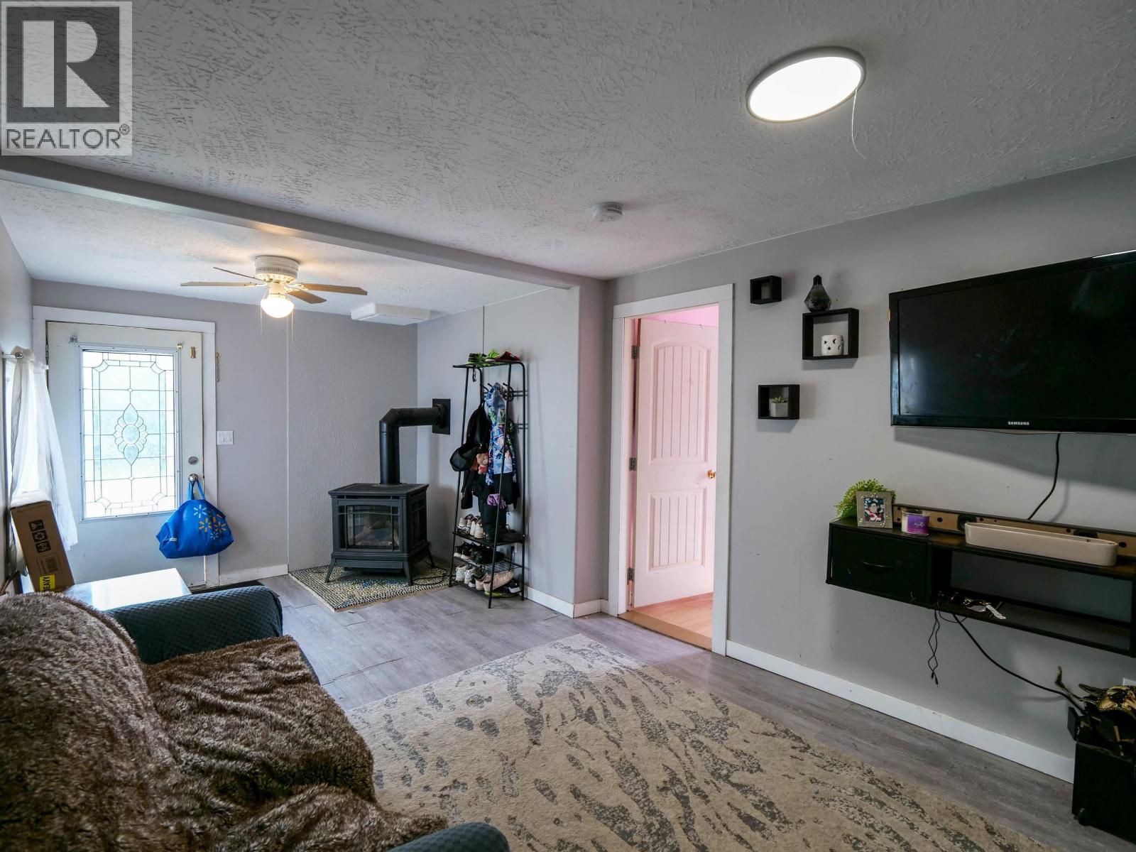 201 LEWIS DRIVE - 12