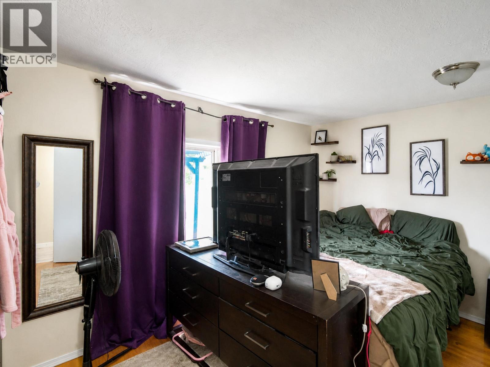 201 LEWIS DRIVE - 14