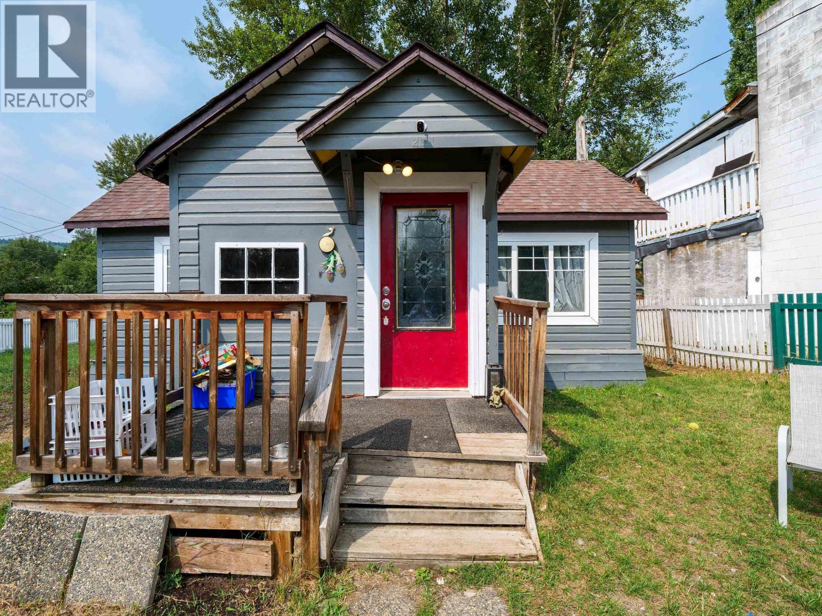 201 LEWIS DRIVE - 27
