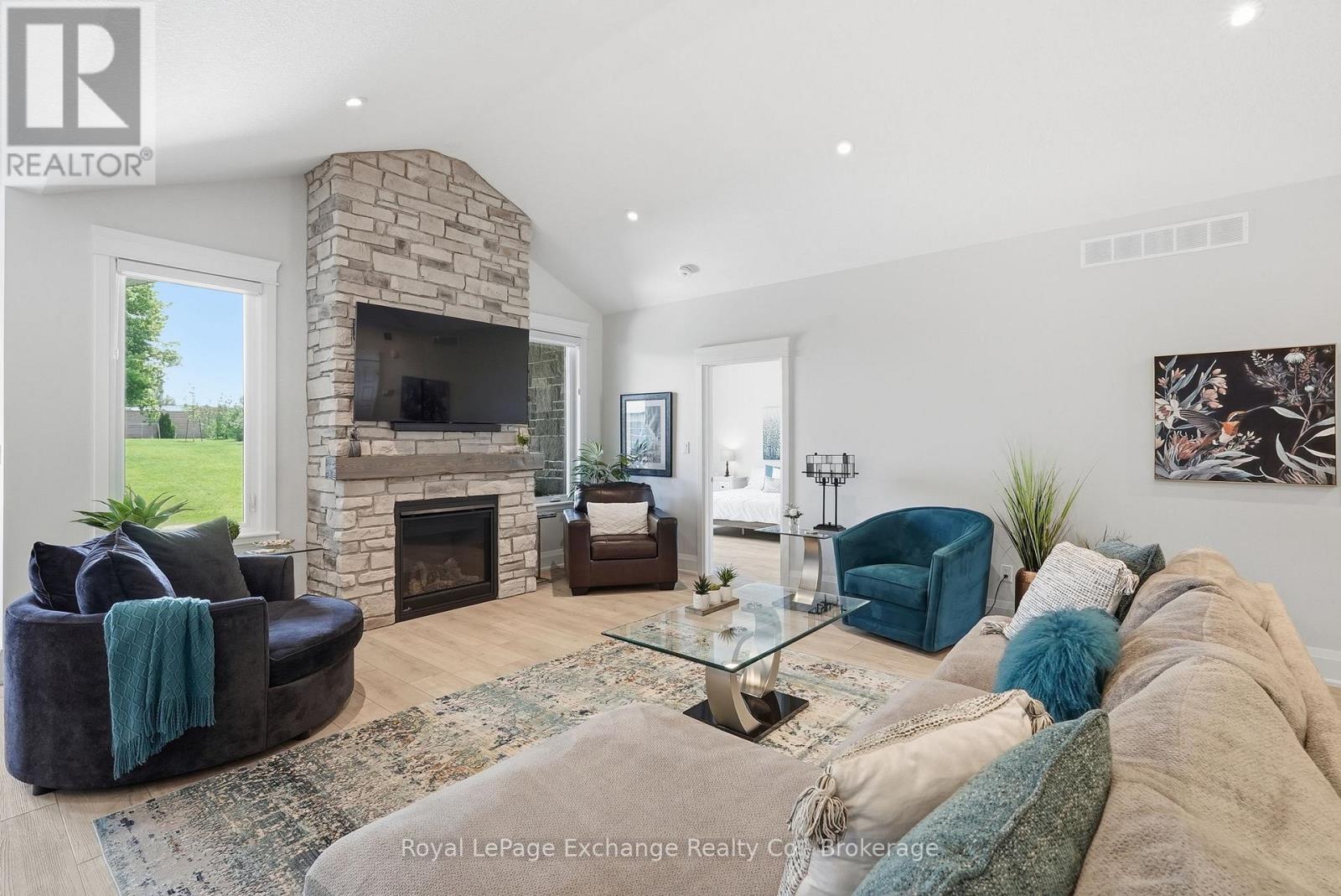 115 FOURTH STREET - 16