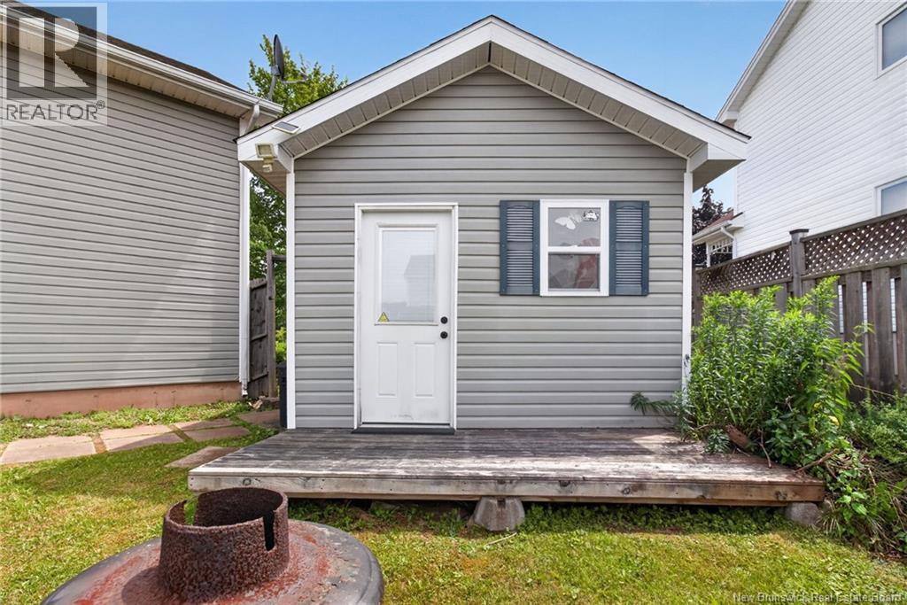 11 Limestone Drive - 43