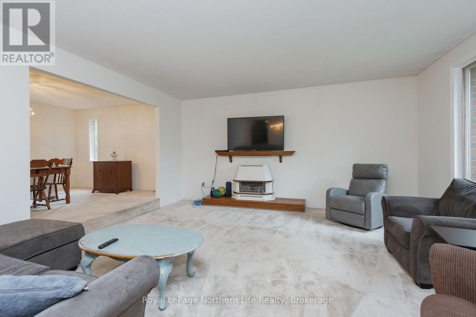 312 JOHNSON ROAD - Image 19