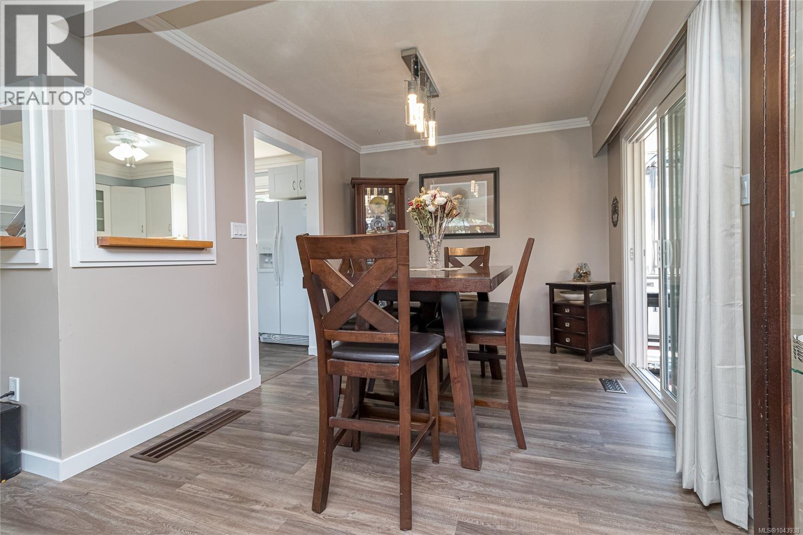 1327 Justine Pl - 19