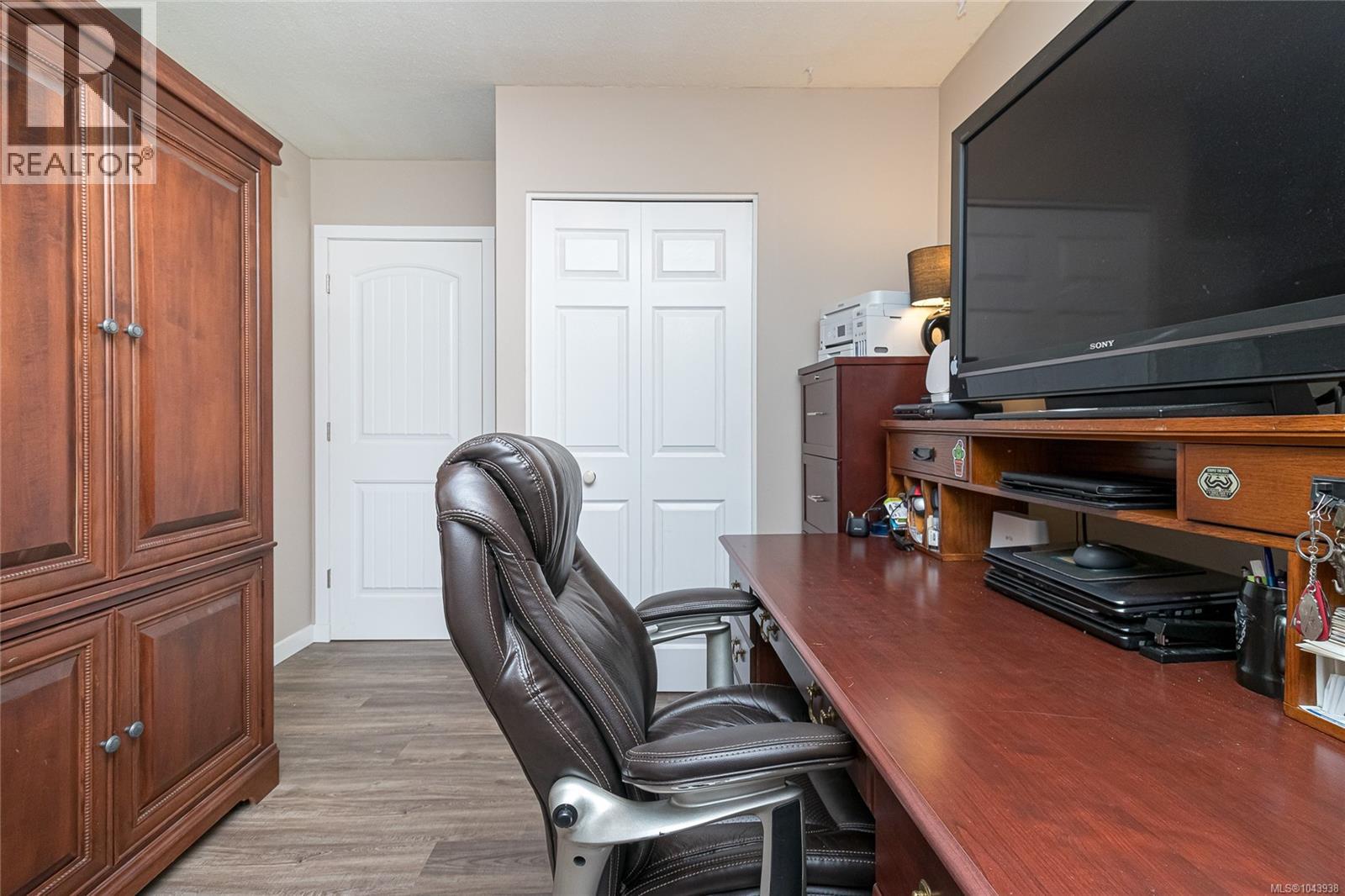 1327 Justine Pl - 31