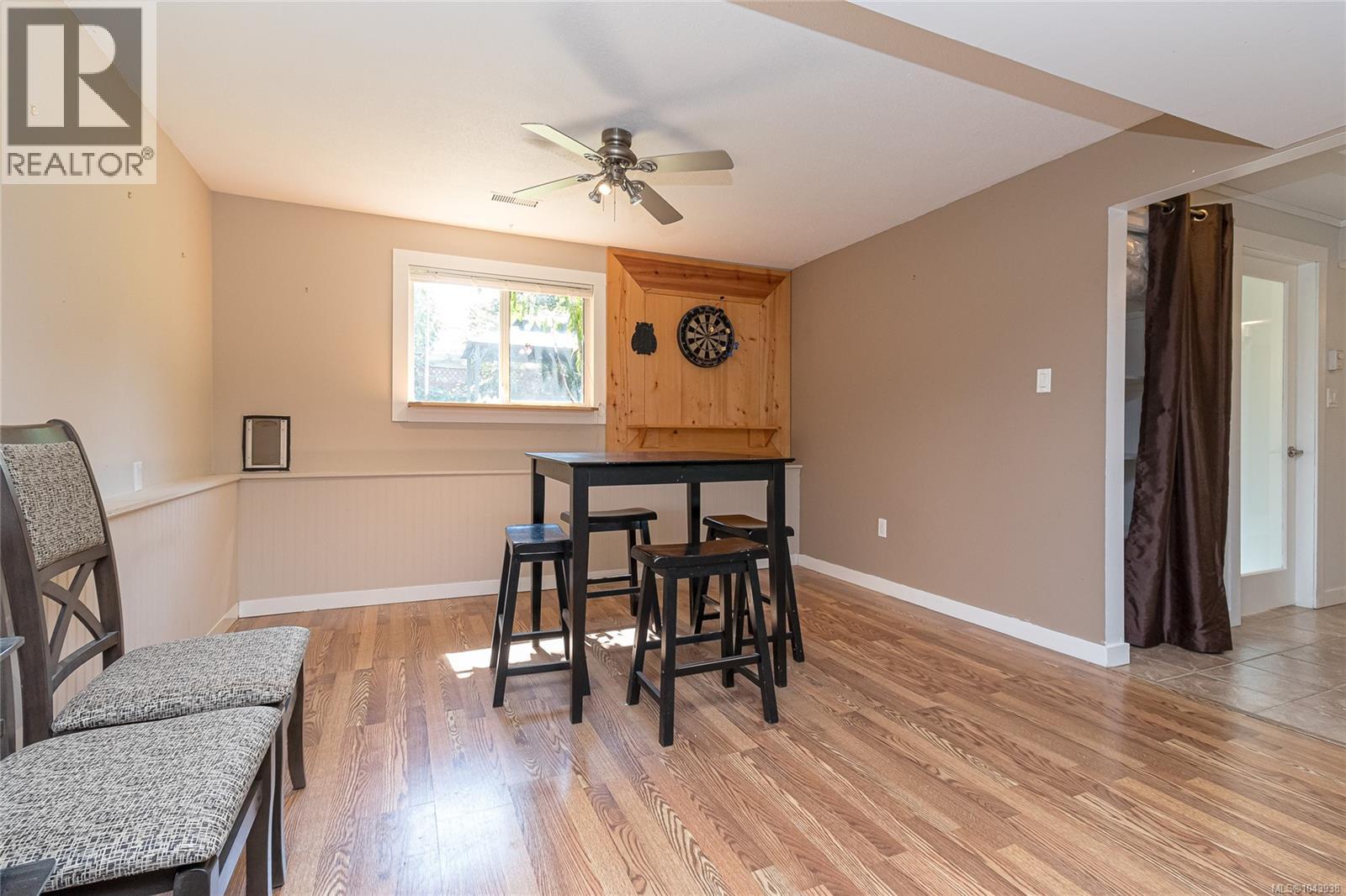 1327 Justine Pl - 37