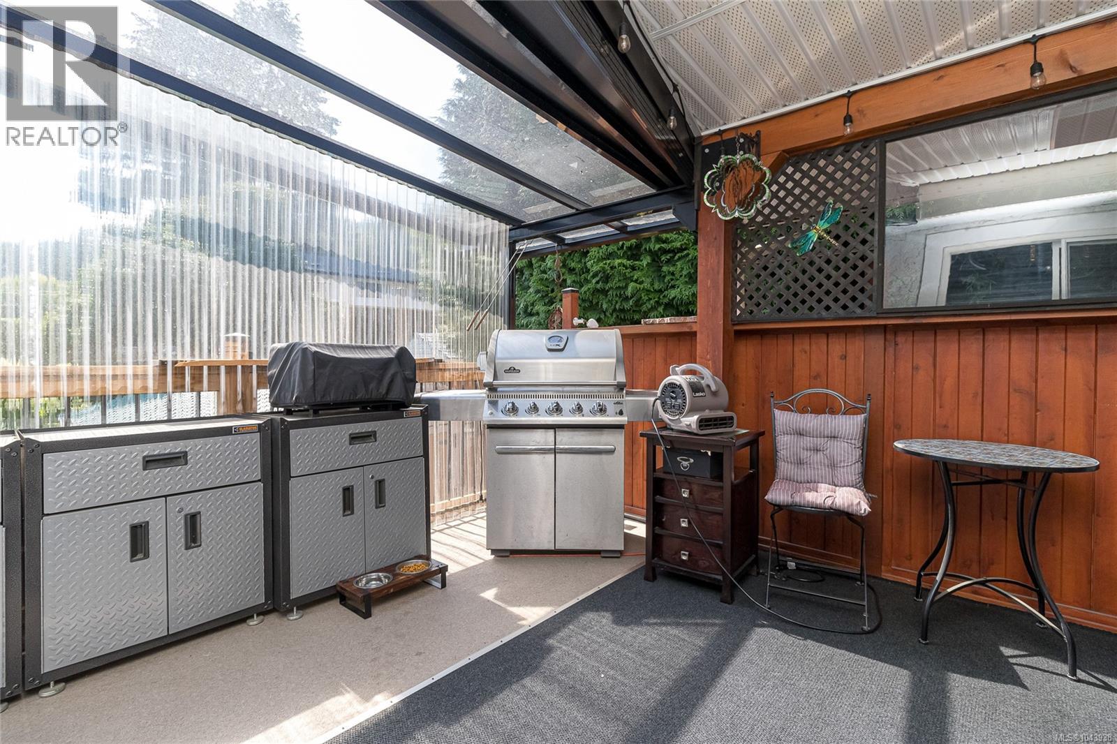 1327 Justine Pl - 50