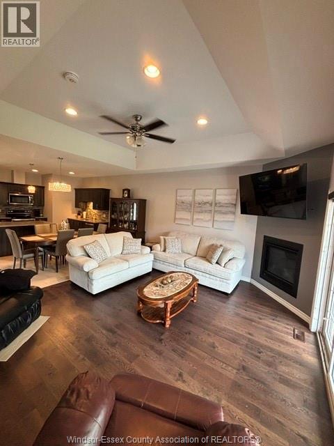 6114 TIBURON CRESCENT - 7