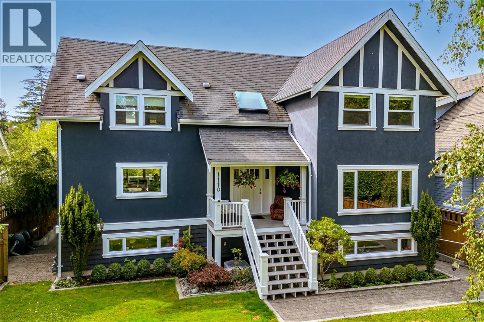 1110 Newport Ave - 1