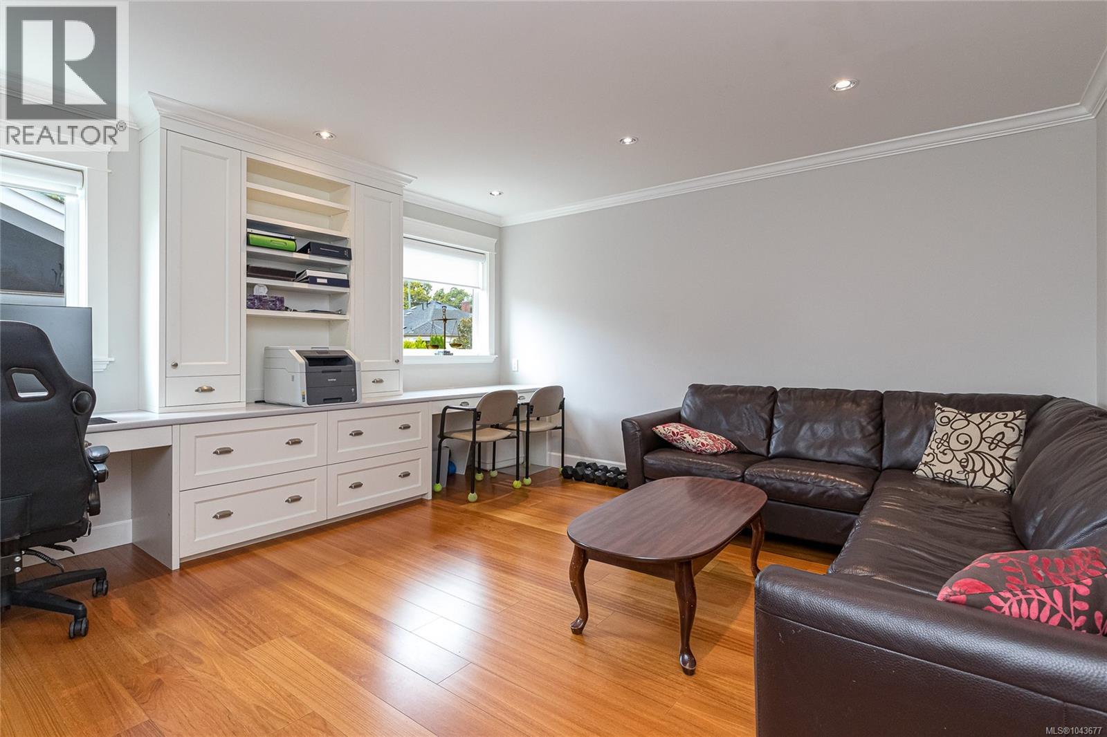 1110 Newport Ave - 16