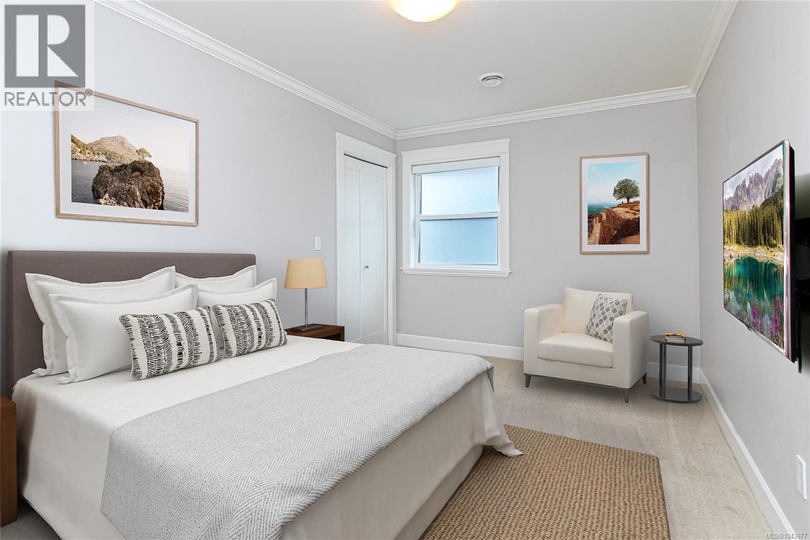 1110 Newport Ave - 32