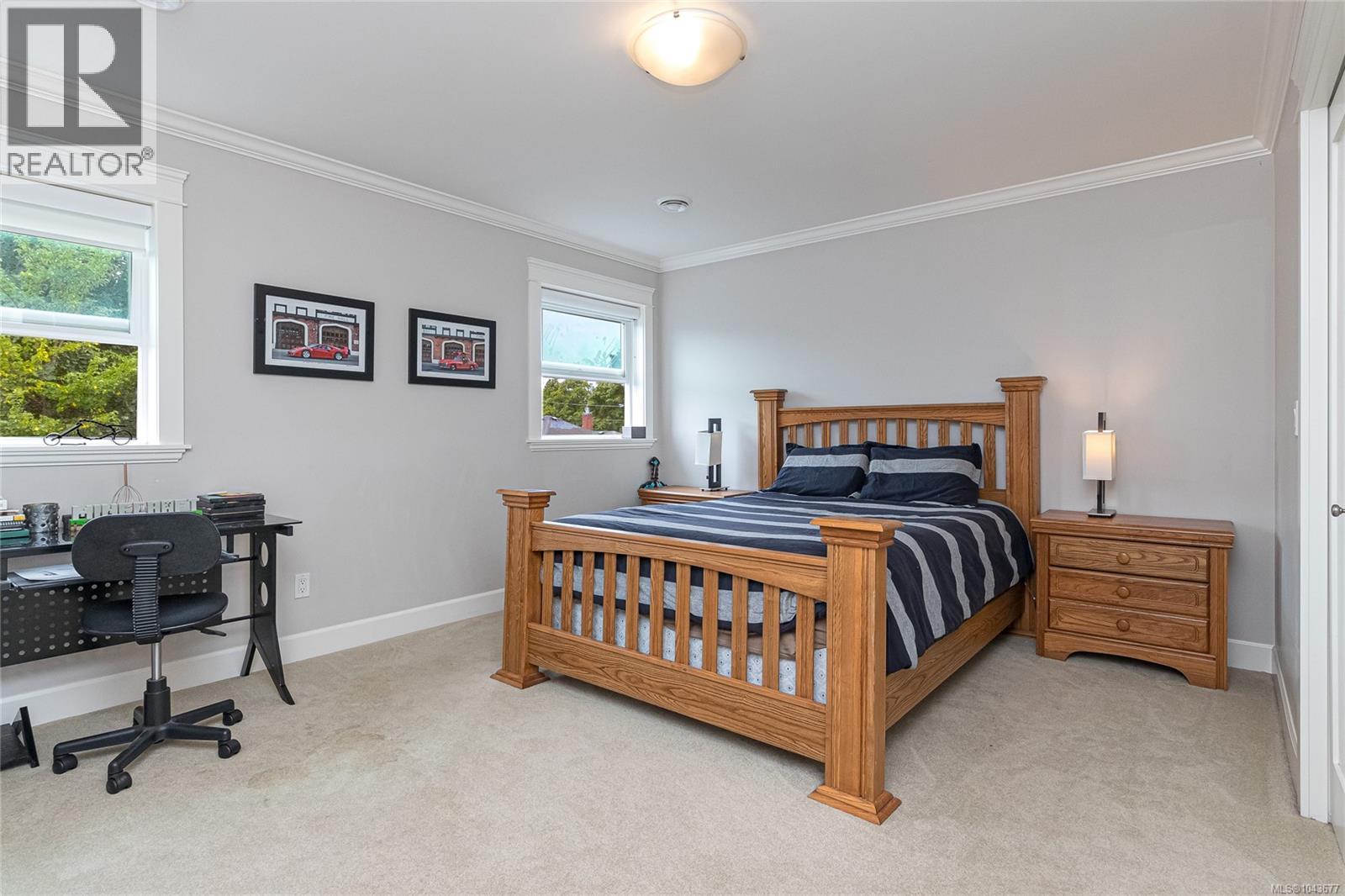1110 Newport Ave - 33