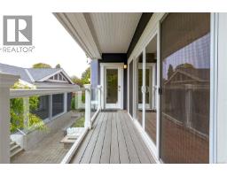 Bedroom - 1110 Newport Ave, Oak Bay, BC V8S5E4 Photo 15