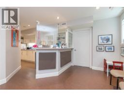 1110 Newport Ave, Oak Bay, BC V8S5E4 Photo 52