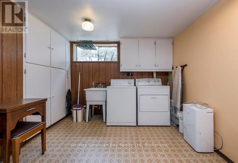 52 GRAY STREET - 19