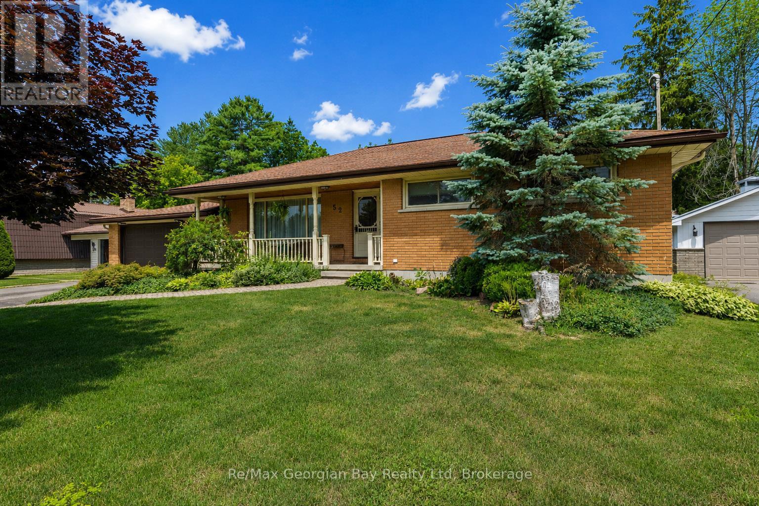 52 GRAY STREET - 2