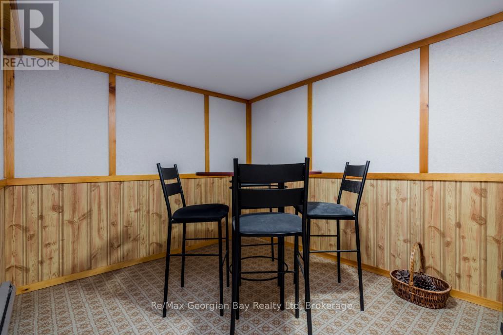 52 GRAY STREET - 23