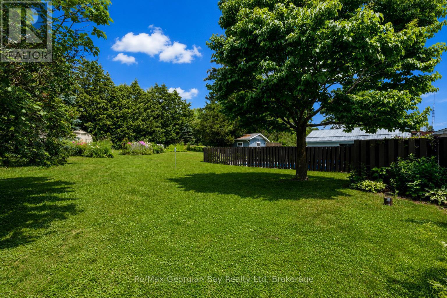52 GRAY STREET - 27