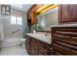 52 Gray Street, Severn, ON L0K1E0 Photo 17