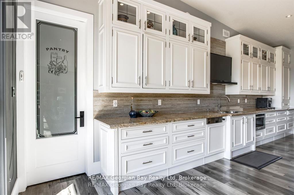 165 WILSON ROAD - 13