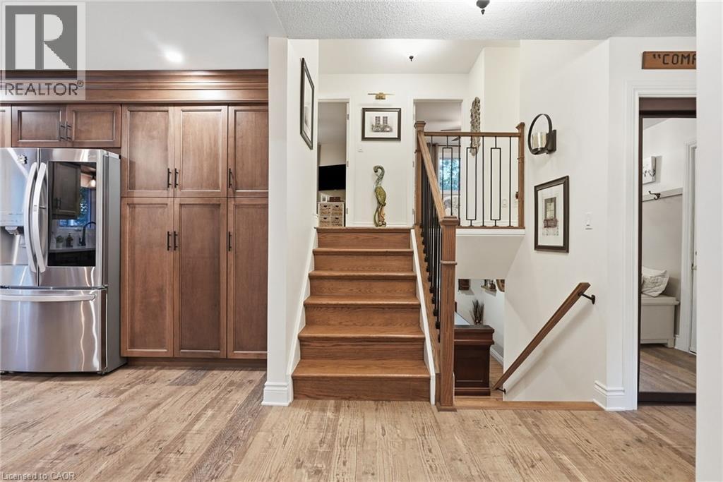 224 ATHENIA Drive - 15