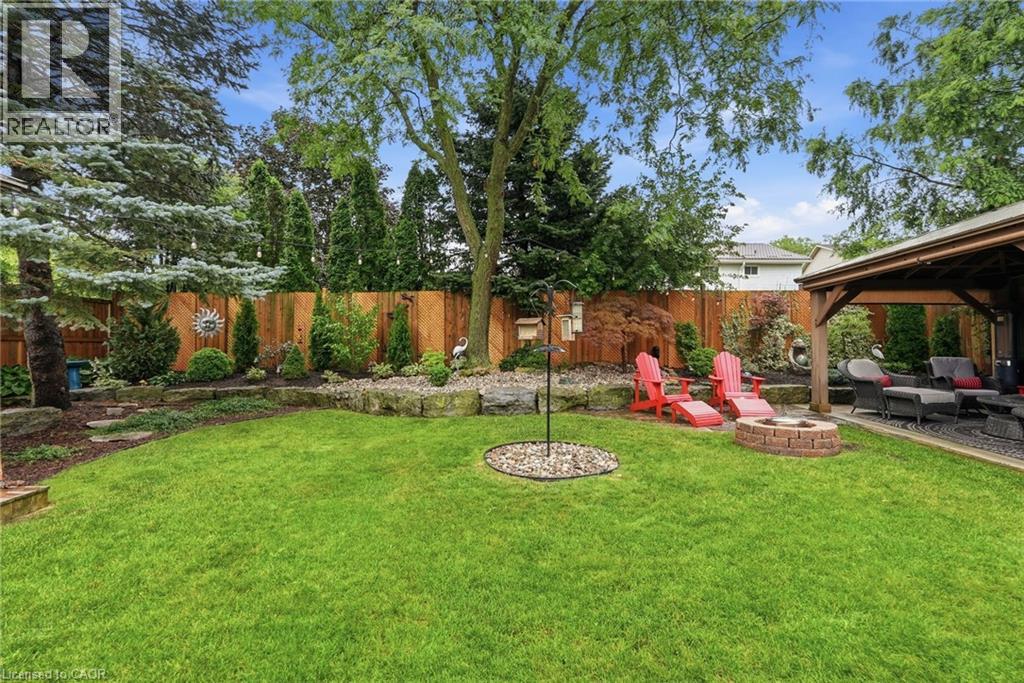 224 ATHENIA Drive - 44