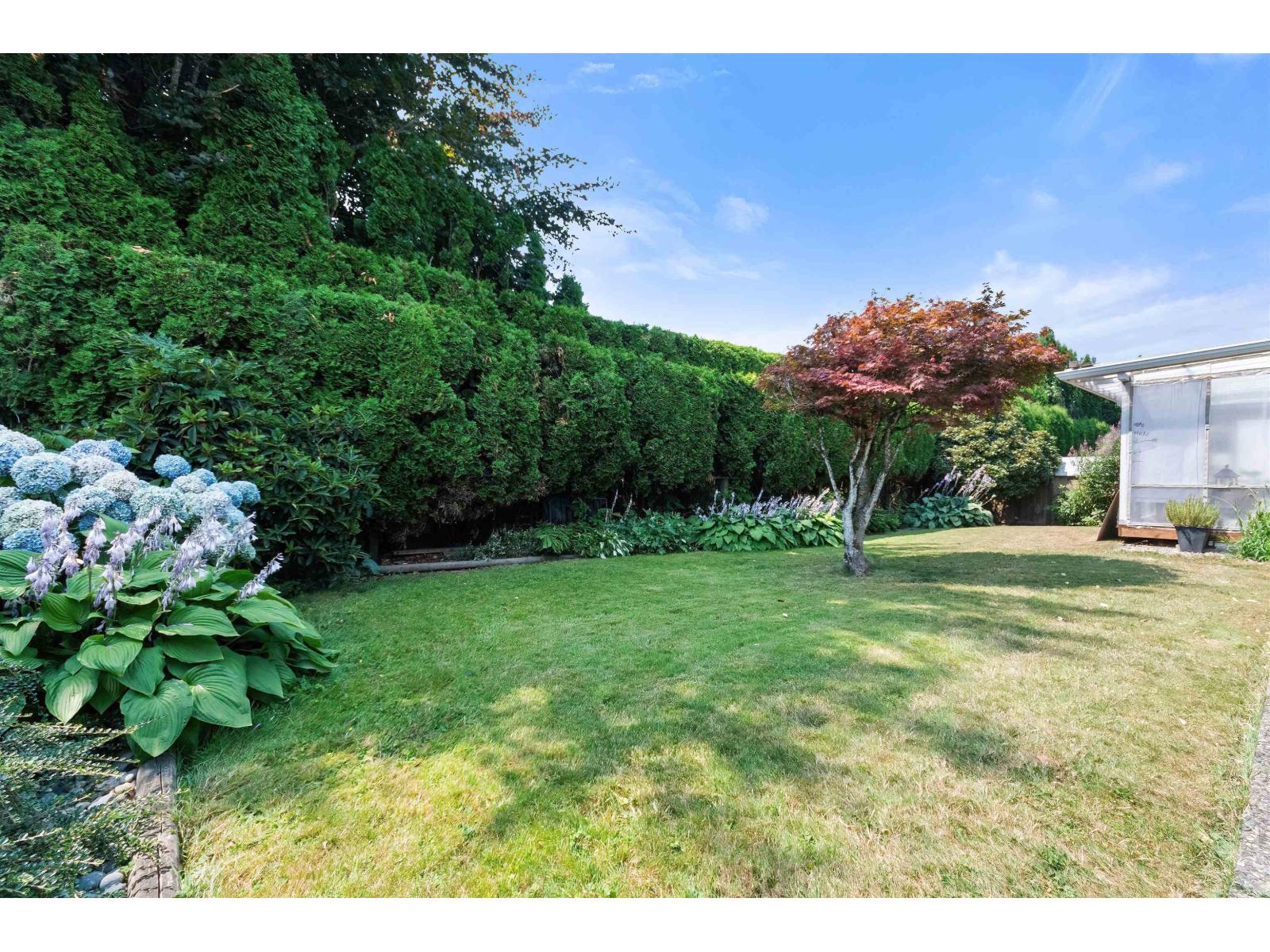 2 Bed, 1 Bath House for Sale in Chilliwack – 45268 LENORA CRESCENT, Chilliwack Proper West – MLS# R3148551 - Image 4