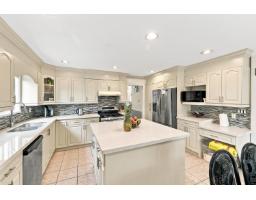12580 60a Avenue, Surrey, BC V3X3L7 Photo 12