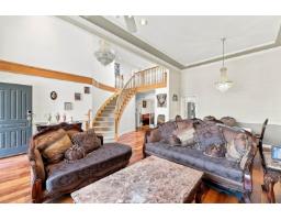 12580 60a Avenue, Surrey, BC V3X3L7 Photo 8